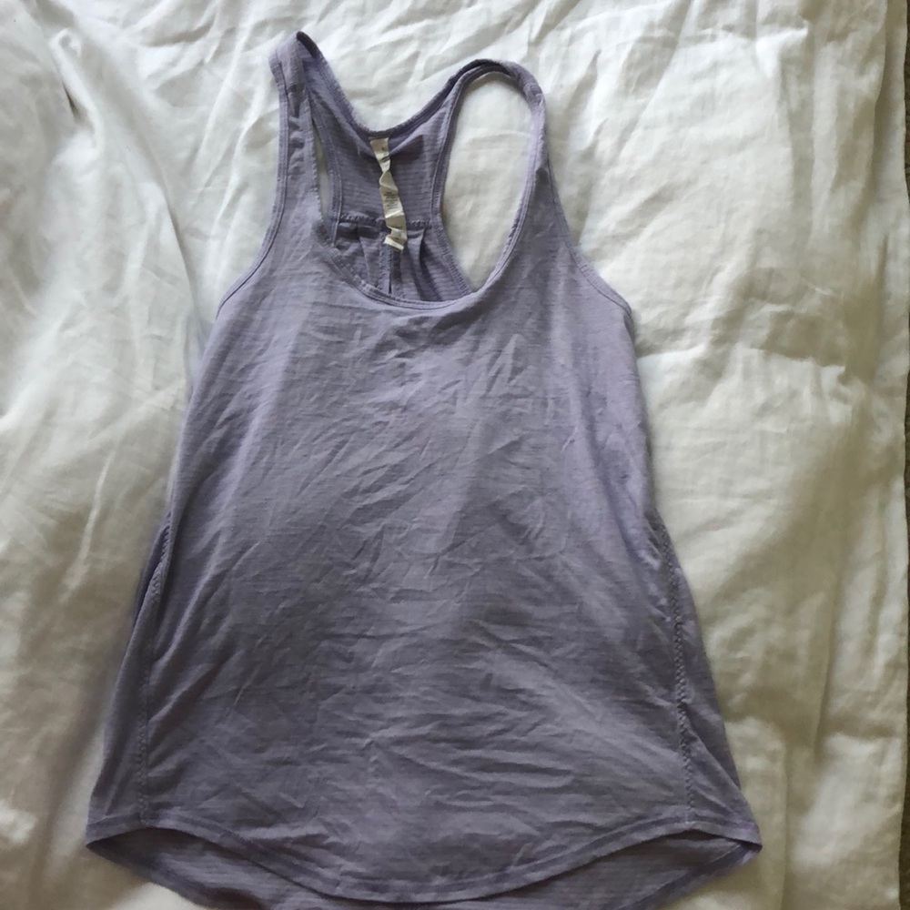 Lululemon lavender tank size 6